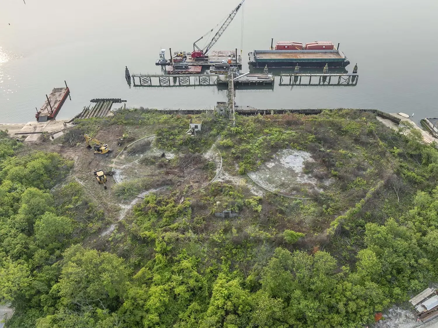 NCDPW – Hempstead Bay Hassocks Restoration, photo 2