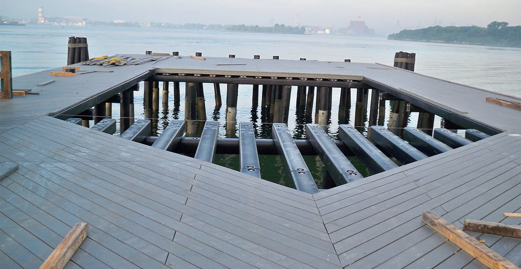 The Floating Pool Lady Barge – Barretto Point, NY, photo 2