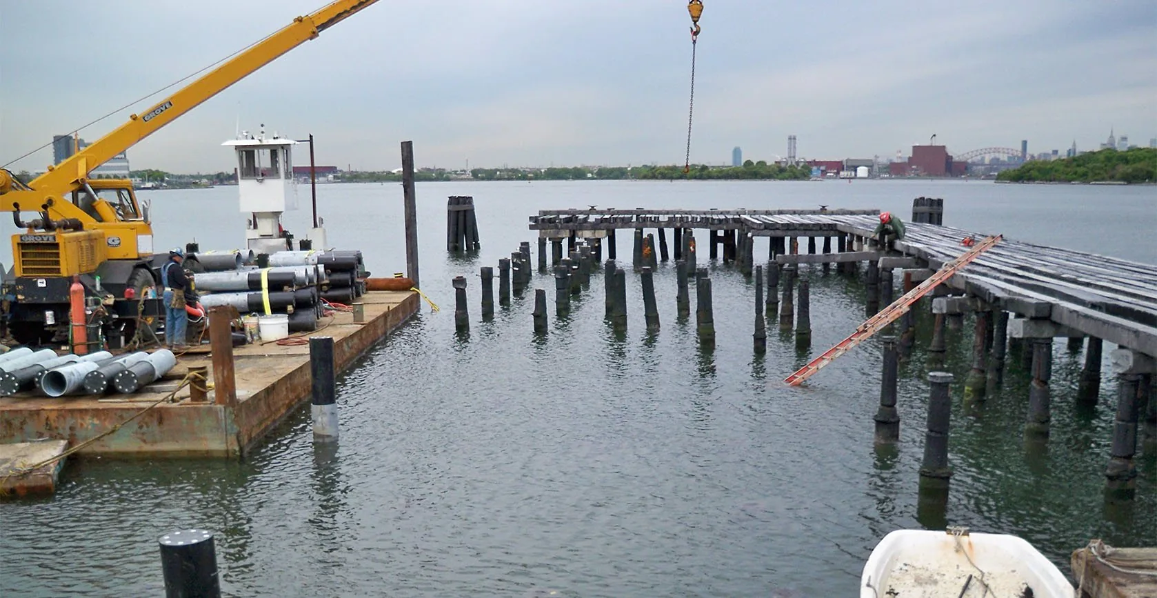 The Floating Pool Lady Barge – Barretto Point, NY, photo 6