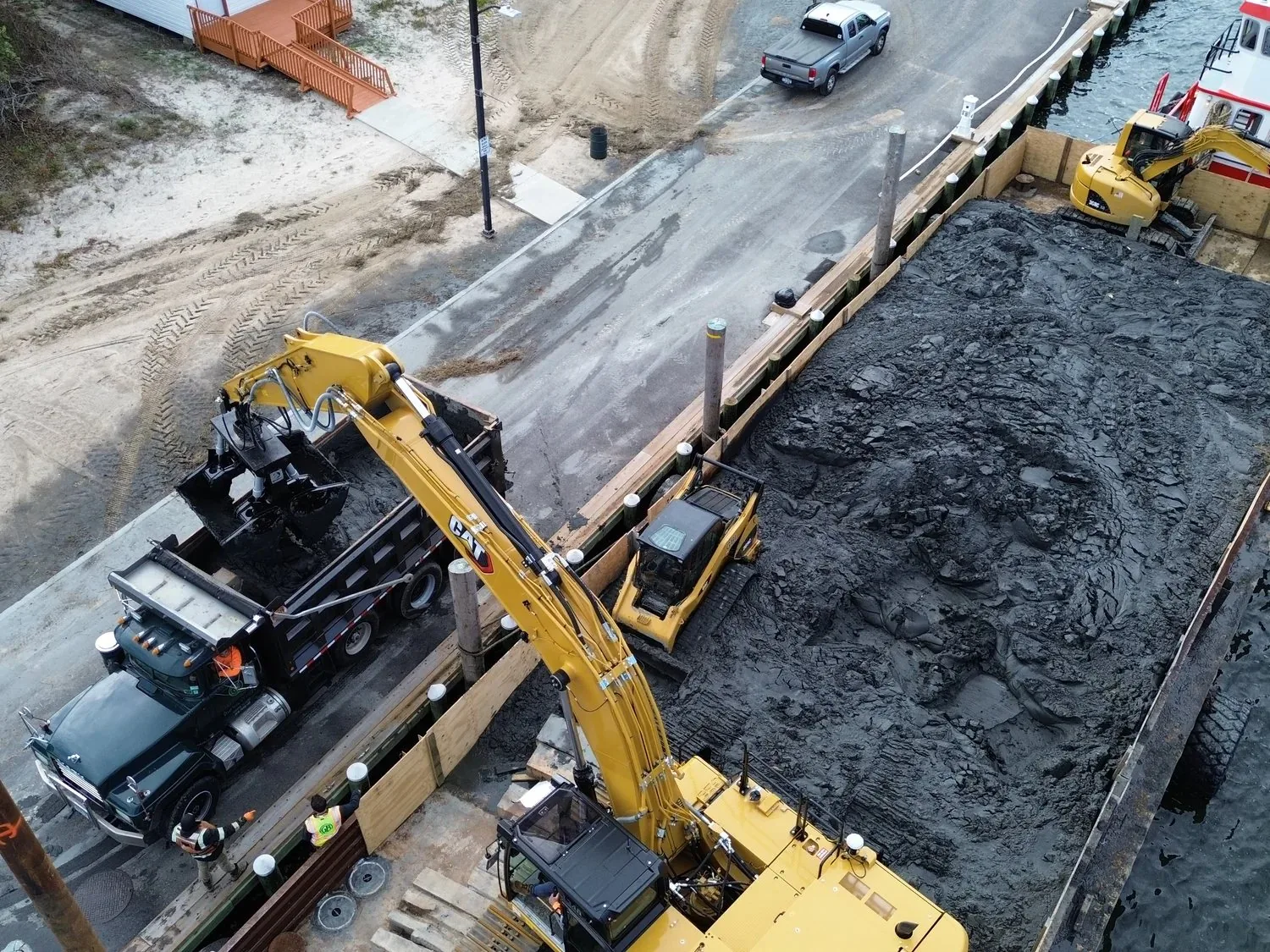 Town of Oyster Bay South Channels Dredge, built by Galvin Brothers